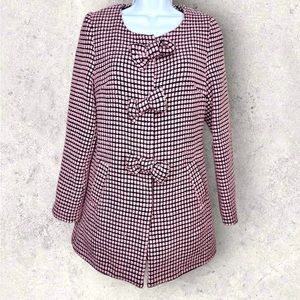 Pink & black tweed style peacoat, bows on buckles in the front. Petite small